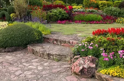 Landscape Garden And Tree Planting at Global Riverfront